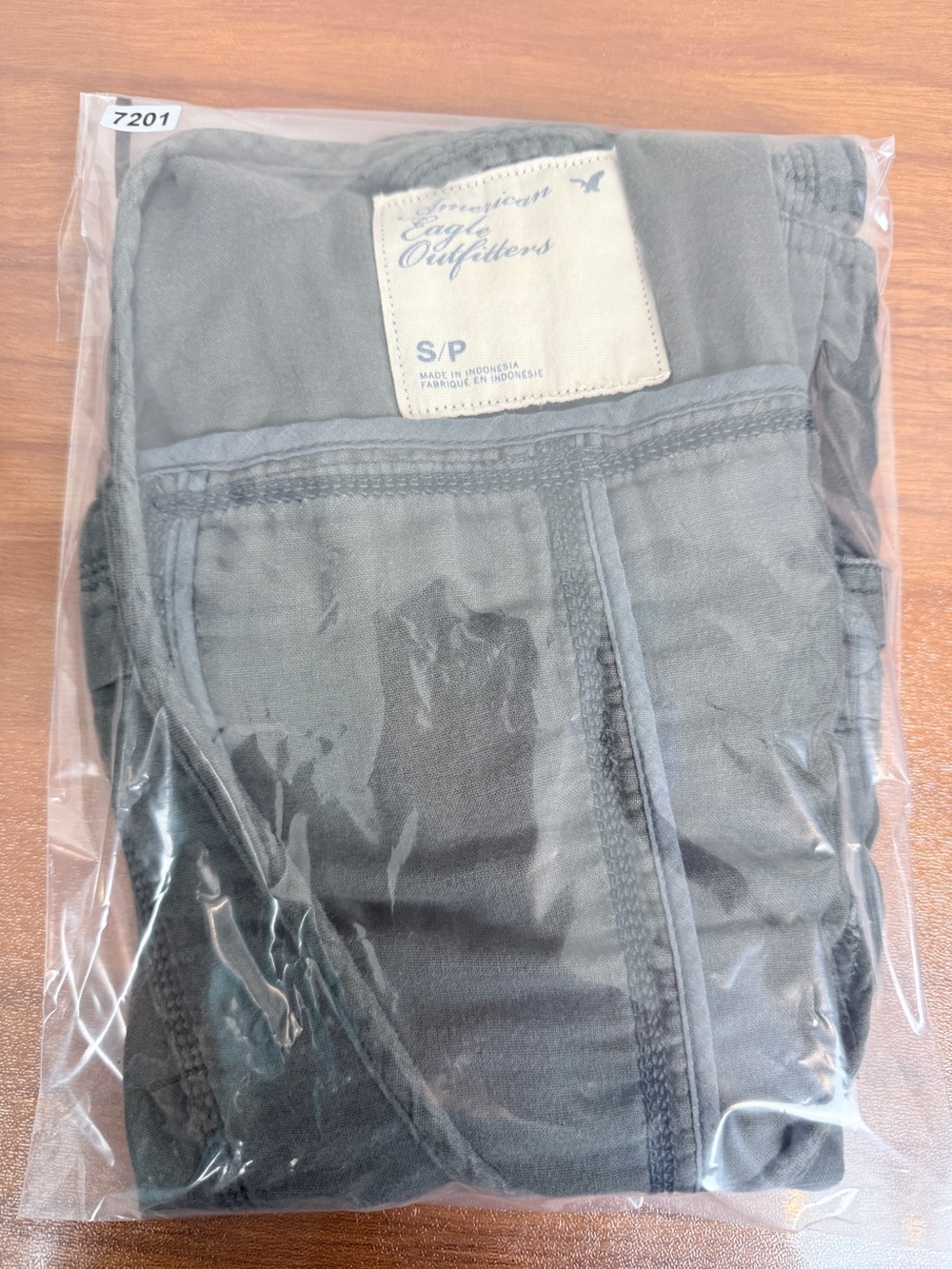American Eagle Outfitters Charcoal Gray Utility Vest S - Picture 9 of 9